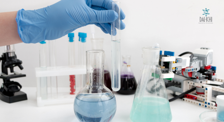 Explore how surfactant structure affects wetting, emulsification, dispersion, compatibility and temperature stability in textile auxiliary formulations.